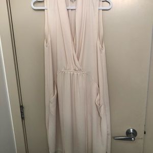 Wilfred Sabine dress in size 6.